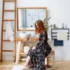 Relaxdays Nástěnný držák na ručníky, rozměry: 44 x 56,5 x Náhled obrázku produktu 3