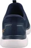Auf dem Bild ist ein Freizeitschuh in der Farbe Dunkelblau zu sehen. Der Schuh wird von der Seite präsentiert und zeigt ein modernes Design mit mehreren Details. Náhľad obrázku produktu