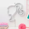 Paladone Barbie LED-Neonlicht, rosa Puppe, USB-betrieben, Produktbild-Vorschau 6
