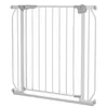 A white baby safety gate is shown against a white background. Voir les images du produit