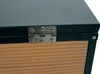 A close-up view of a hinge connecting the lid to the body of a mower garage. Anteprima dell’immagine prodotto
