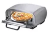 Der Unold Pizzaofen Enzo, ein Tischbackofen aus Edelstahl, zeigt bei geöffneter Tür eine frisch geba Produktbild-Vorschau