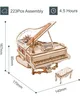 A 3D wooden model of a grand piano with a bench, along with dimensions and assembly information. Podgląd zdjęcia produktu