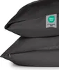 Two dark gray pillowcases are stacked on top of each other against a white background. A label with the OEKO-TEX STANDARD 100 logo is attached to the top pillowcase. Anteprima dell’immagine prodotto