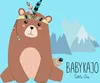 Illustration of a bear wearing a headdress with feathers and beads, sitting in front of stylized mountains. Produktbild-Vorschau