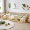 Letto per bambini FCH con protezioni laterali e rete a Anteprima dell’immagine prodotto 1