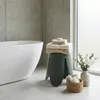 Lot de 4 tabourets empilables en polypropylène renforcé de Voir les images du produit 2