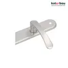 A silver door handle with a long plate, shown on a white background. Anteprima dell’immagine prodotto