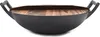 GrillX Gusseisen Wokpfanne Ø 36cm mit Holzdeckel – Wadjan Produktbild-Vorschau 11
