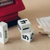 Calendario perpetuo Snoopy Doghouse - Prodotto ufficiale Anteprima dell’immagine prodotto 8