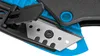 A close-up view of the blade and mechanism of a safety knife. Produktbild-Vorschau