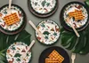Pappteller 18cm mit Dinosaurier Motiv 6er Set Weiß / Bunt Produktbild-Vorschau 2