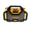 A yellow and black DeWalt radio is shown against a white background. Voir les images du produit