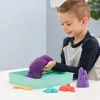 Kinetic Sand - Sandbox Set lila (454 Gramm Sand) Produktbild-Vorschau 6