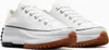 A pair of white Converse Run Star Hike Ox sneakers with brown and black soles, displayed against a white background. Voir les images du produit