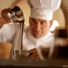 Lindt CREATION Mléčná čokoláda s chutí Crème Brûlée, kousky Náhled obrázku produktu 5