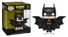 A Funko Pop! Deluxe Batman figure in its packaging and displayed separately. Anteprima dell’immagine prodotto