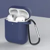 AirPods 1 / 2 Silikon Schutzhülle mit Karabiner, Soft Touch Produktbild-Vorschau 2