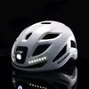 Cyklistická helma s integrovaným vícesměrovým osvětlením Náhled obrázku produktu 11