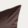 HOMLA Poszewka BELARIS jedwabna czekoladowa 50x60 cm Podgląd zdjęcia produktu 3