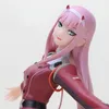 Anime-Figur von einem Mädchen mit pinken Haaren in rotem Produktbild-Vorschau 5