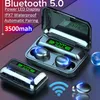 A pair of wireless earbuds and their charging case are displayed against a gradient background. Produktbild-Vorschau