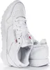 A pair of white Reebok sneakers shown from a slightly elevated side angle. Voir les images du produit