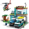 LEGO® City 60371 Kwatera główna pogotowia ratunkowego Podgląd zdjęcia produktu 14