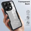 A hand holding a transparent phone case with a black frame, showcasing its design and features. Anteprima dell’immagine prodotto
