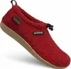 A red slipper is shown against a white background. Anteprima dell’immagine prodotto
