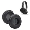 A pair of black ear pads and a black pair of JBL headphones are shown against a white background. Produktbild-Vorschau