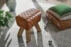 WOHNLING Sitzhocker Echtleder / Massivholz 40x48x27 cm Produktbild-Vorschau 4