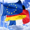 FLAGLY Premium Deutschland Flagge 45x30 cm mit Ösen - Produktbild-Vorschau 6
