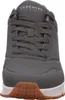 A close-up front view of a gray Skechers sneaker. Voir les images du produit