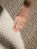 Tappeto rotondo in lana Ted Baker, color beige chiaro, Anteprima dell’immagine prodotto 6