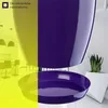 A split image showing a modern kitchen interior on the left and a close-up of a violet plant pot and saucer on the right. Produktbild-Vorschau