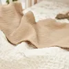 Meyco Waffel Babydecke - 75 x 100 cm - Natur Produktbild-Vorschau 4
