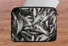 MuchoWow® Laptop Hülle 14 ZollStapel von Fisch im Libanon Produktbild-Vorschau 5