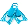 A pair of blue swim fins on a white background. Anteprima dell’immagine prodotto