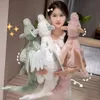 Plüsch Drache 50 cm – Kawaii Körperkissen in Weiß – Produktbild-Vorschau 4
