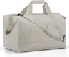 A studio shot of a duffel bag. Voir les images du produit