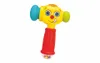 A colorful toy hammer with a smiling face. Voir les images du produit