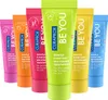 A row of colorful toothpaste tubes. Anteprima dell’immagine prodotto