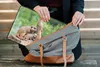 MuchoWow® Laptop Hülle 13 Zoll Erdmännchen - Baumstumpf - Produktbild-Vorschau 6