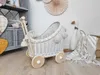 WikliBOX - Handgemachter Puppenwagen Weiß aus Weide – mit Produktbild-Vorschau 3