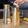 Intirilife Karaffe Kanne aus Glas in Amber - 1.4 Liter Produktbild-Vorschau 6