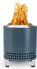 A blue Solo Stove fire pit with flames burning inside, set against a white background. Produktbild-Vorschau