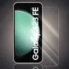 A smartphone screen protector is shown in front of a smartphone. Produktbild-Vorschau