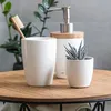 Kela Zeepdispenser Natura, keramiek, wit, bamboe, 17,5 cm Productafbeelding-voorbeeld 5