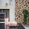 WOODWICK Kerze - GEPRESSTE BLÜTEN & PATCHOULI Produktbild-Vorschau 7